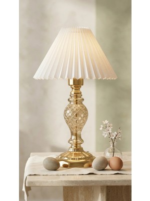 Decodelight Gold Desenli Ayaklı Dekoratif Gold Cam Gövdeli Beyaz Pileli 22CM Çap Kumaş Şapkalı Abajur Masa Lambası