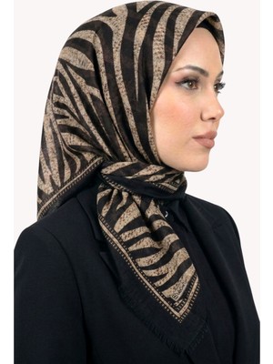 Hadiora Kadın Siyah Kahve Zebra Desenli Flamlı Eşarp