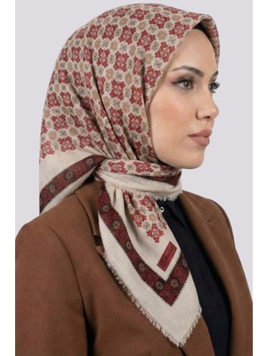 Hadiora Kadın Ekru Kırmızı Etnik Desenli Flamlı Eşarp
