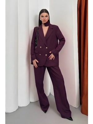 AKD Atelier Kadın Ikili Blazer Ceket Pantolon Takım Aksesuar ve Düğme Detaylı Bol Paça