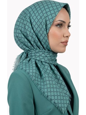 Hadiora Kadın Mint Geometrik Desenli Flamlı Eşarp