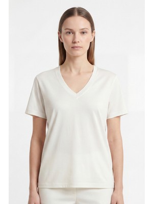 goffra Kadın Vision V Yaka Premium Kalite Yoğun Dokulu Pamuklu T-Shirt Krem W102-R0220-02