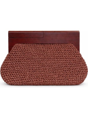Merve Bayraktar Tahta Saplı Kahverengi Clutch