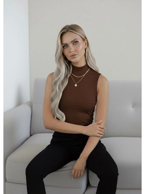 Hashtag Kadın Balıkçı Yaka Sıfır Kol Body