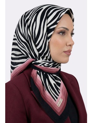 Hadiora Siyah Pembe Zebra Desenli Mio Caz Eşarp