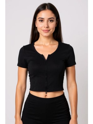 Luord - Store Kadın Siyah Çift Fermuarlı Yarım Kol Crop Top Bluz – Şık, Rahat ve Kolay Kombinlenebilir