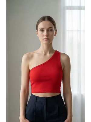 Luord - Store Kadın Kırmızı Tek Omuz Crop Büstiyer – Modern ve Şık Tasarım