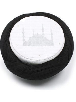 Sarıkhane Cami Sarığı – Siyah Kumaş – Beyaz Takke – Çapraz Sarım – Cami Nakışlı – 7 Metre