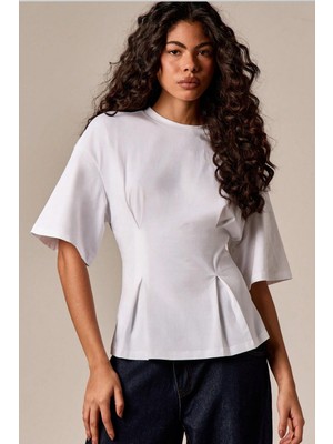 Tarz Cool Kadın Oversize Basic Tişört Pile Detaylı Rahat Kesim Günlük Şık Kombin