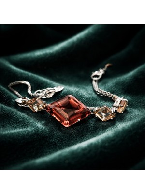Jane Silver 925 Ayar Gümüş Zultanit ve Markazit Taşlı Baklava Bileklik