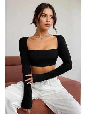 Luord - Store Kadın Siyah Uzun Kol Göğüs ve Sırt Dekolteli Crop Top Bluz – Şık, Rahat ve Kolay Kombinlenebilir