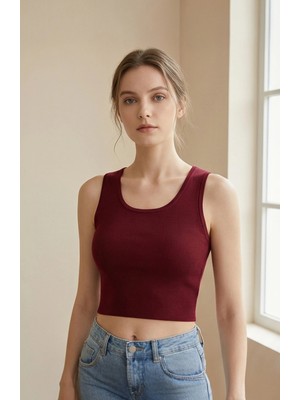 Lux Store Kadın Bordo Kare Yaka Crop Top Bluz – Şık, Rahat ve Kolay Kombinlenebilir