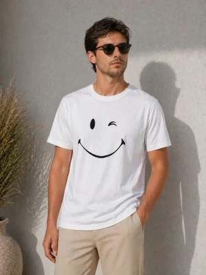 Antakya Yöresi Erkek Minimal Gülümseyen Yüz Baskılı Tişört Kısa Kol Yazlık T-Shirt - Beyaz