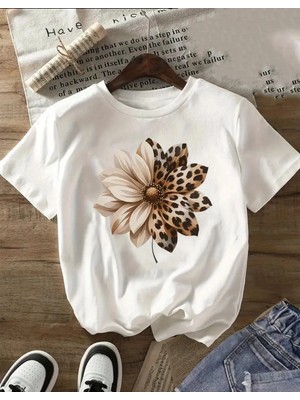 herkesemoda Çiçek Baskılı Basic T-Shirt