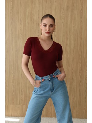 Roea Dantel Yakalı Kısa Kol Body Bordo
