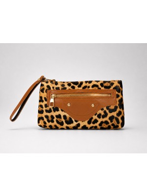 Leopar Desenli Kadın Cüzdan – Cesur ve Şık Stil