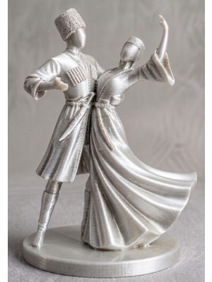 TSC 15 cm Anneler ve Babalar Günü Için Hediyelik Kafkas Adige Çerkes 3D Figür Biblo