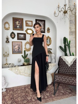 Yureli Kare Yaka Yırtmaçlı Uzun Abiye Elbise