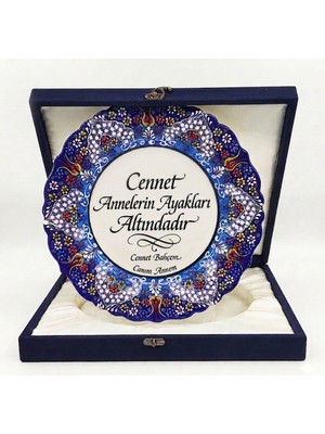 Hatyazan El Yapımı Özel Tasarım Kaligrafi Yazılı Çini Tabak – Anneler Gününe Özel