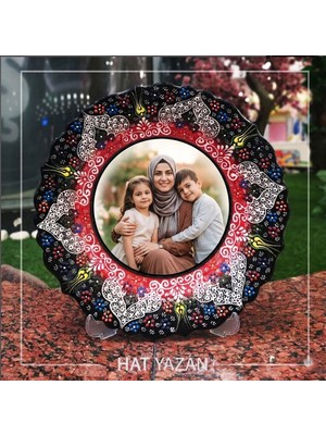 Hatyazan Kişiye Özel Fotoğraf Baskılı El Yapımı Çini Tabak – Unutulmaz Bir Hatıra