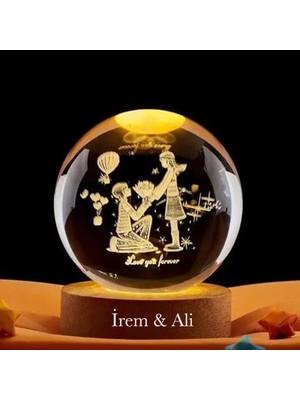 Hediyesahibi Kişiye Özel Romantik LED Işıklı 3D Kristal Küre – “love You Forever” Yazılı Aşk Temalı Dekoratif Gece Lambası