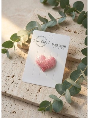 Toka Delisi Bebekler Için Şık ve Parlak Glitter Kalp Figürlü Pembe Saçsız Bebek Tokası