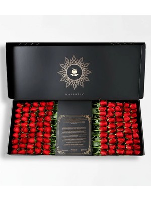 Çiçeek Premium 100 Kutuda 100 Kırmızı Gül