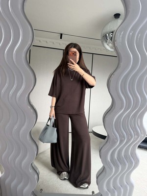 Özge Özgenç Yarasa Kol Örme Tişört Pantolon Takım