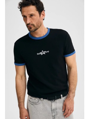 Grimelange Lıgne Erkek Yumuşak ve Esnek Kumaşlı Kontras Biyeli Baskı Detaylı Siyah T-Shirt