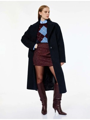 Koton x Melis Ağazat - A Kesim Slim Fit Metalik Iplik Detaylı Parıltılı Tüvit Mini Etek