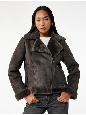 Koton Cepli Fermuarlı Uzun Kollu Peluş Yaka Süet Görünümlü Crop Biker Ceket