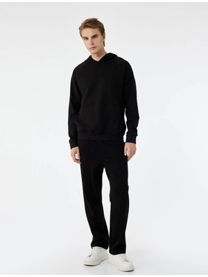 Kanguru Cepli Lastik Detaylı Uzun Kollu Kapüşonlu Sweatshirt