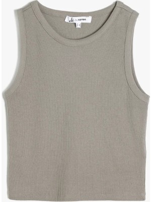 Koton Kolsuz Bisiklet Yaka Crop Atlet