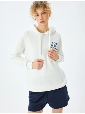 Koton Arkası Baskılı Kapüşonlu Oversize Uzun Kollu Sweatshirt