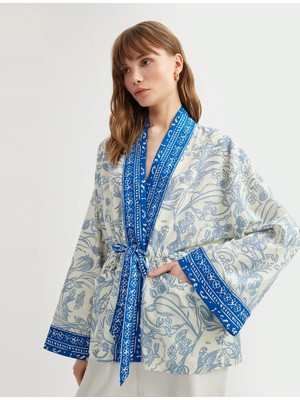 Koton Pamuklu Cepli Bağlama Detaylı 3/4 Geniş Kollu Çiçekli Kimono