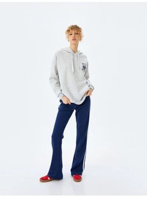 Koton Kanguru Cepli Kapüşonlu Arkası Baskılı Oversize Sweatshirt