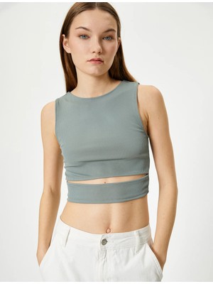 Koton Pencere Detaylı Kısa Atlet Slim Fit Bisiklet Yaka