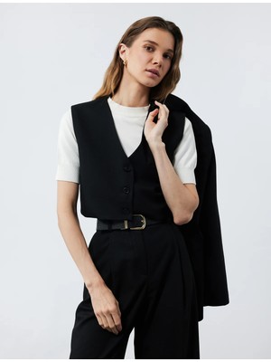 Koton Düğmeli V Yaka Kolsuz Crop Blazer Yelek
