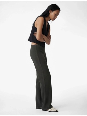 Koton Viskon Karışımlı Klasik Kesim Slim Fit Pantolon