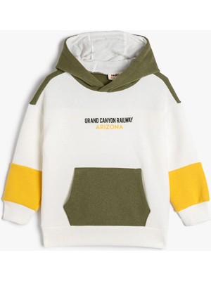 Koton Kapşonlu Sweatshirt Kanguru Cepli Yazı Baskılı Uzun Kollu Renk Bloklu Şardonlu