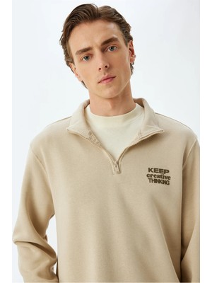 Koton Slogan Baskılı Sweatshirt Fermuarlı Yaka Şardonlu Pamuk Karışımlı