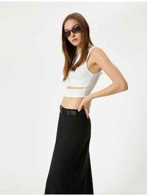 Koton Pencere Detaylı Slim Fit Kısa Atlet Ekru Renk Bisiklet Yaka Kadın Ürün