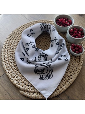 ALS Tasarım Dünyası Beyaz Renk Zemin Üzerine Içinde Beyaz Kedi Desenli %100 Koton Bandana