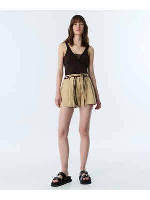 Twist Colorblock Biyeli Kemerli Şort TS1260013030003