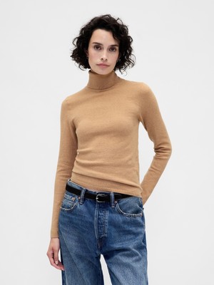 Gap Kadın Bej Cashsoft Stretch Turtleneck Kazak