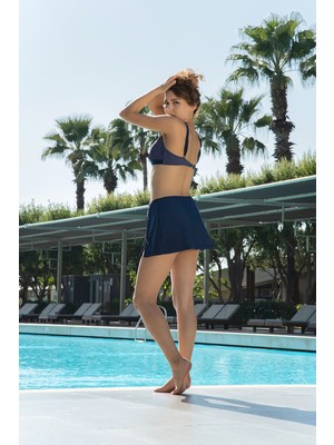 Kiss Me Lacivert Puantiyeli Ayarlanabilir Askılı Eteği Yırtmaçlı 3'lü Bikini Takım