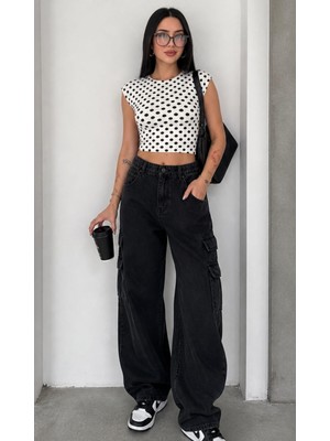 Kadın Puantiyeli Sıfır Kollu Bisiklet Yaka Slim Fit Yazlık Bluz