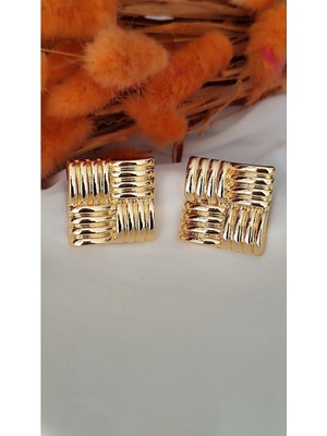 İpar Aksesuar Kare Örme Metal Gold Küpe