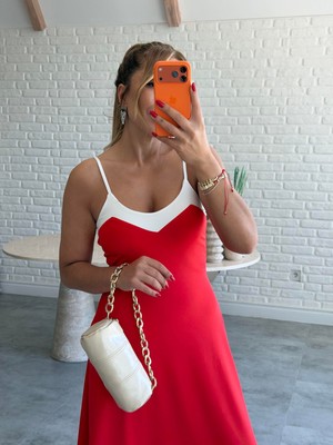 Qimya Butik Kadın Ince Askılı Yaka ve Etek Ucu Beyaz Şeritli Uzun Elbise
