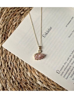 Belirtilmemiş Pembe Kuğu Kolye
